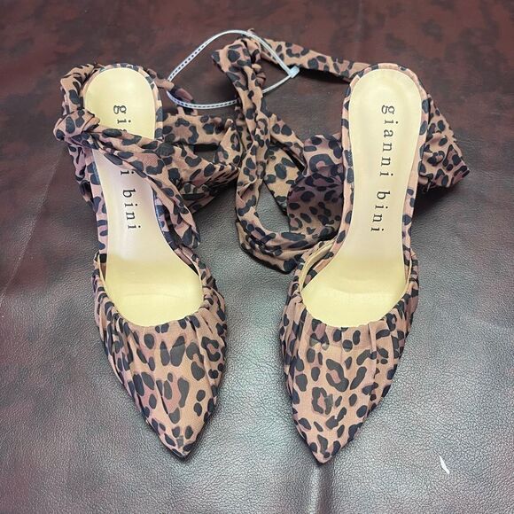Gianni Bini Henzlee leopard lace up heels, size 6‎ new without tags - Picture 3 of 13